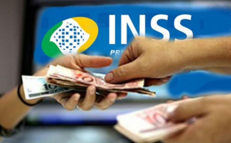Primeira parcela do 13º de aposentados e pensionistas começou a ser paga ontem