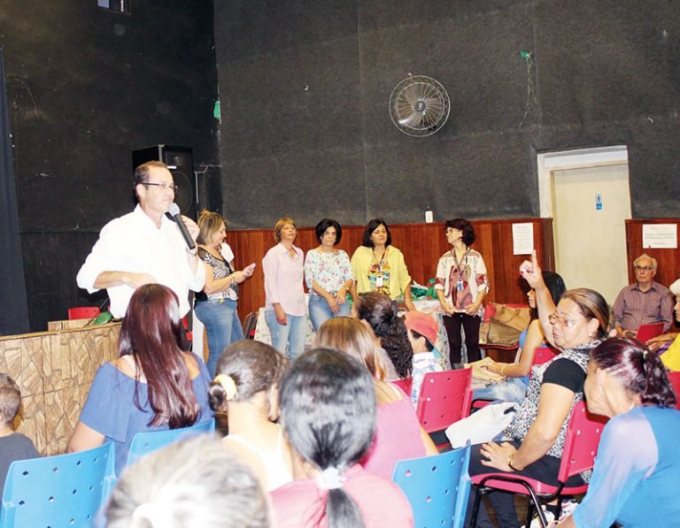 Prefeito participa de evento do Programa Renda Cidadã