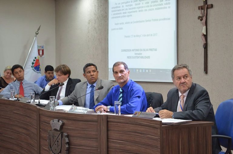 Vereadores têm 79 dias de férias por ano