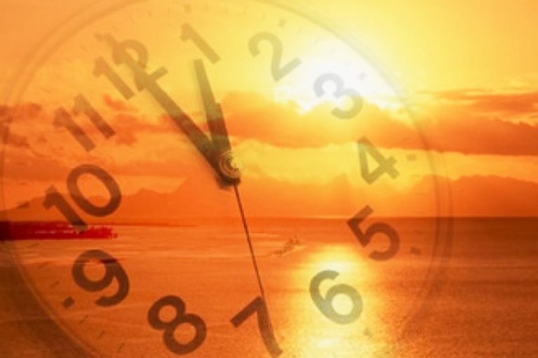 Horário de verão começa à zero hora de amanhã