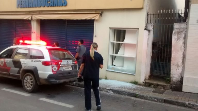 Lojistas revoltados com os sucessivos roubos no centro da cidade