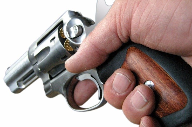 Homicídios triplicaram e furtos e roubos aumentaram 2,5% em um ano