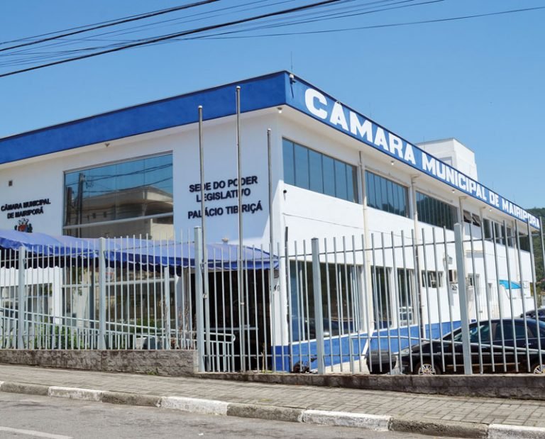 Sem automóveis e assessores, Câmara gasta menos com folha salarial