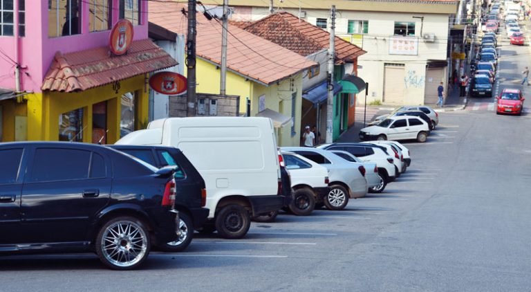 TJ decide que prefeituras são responsáveis por danos a veículos estacionados em Zona Azul