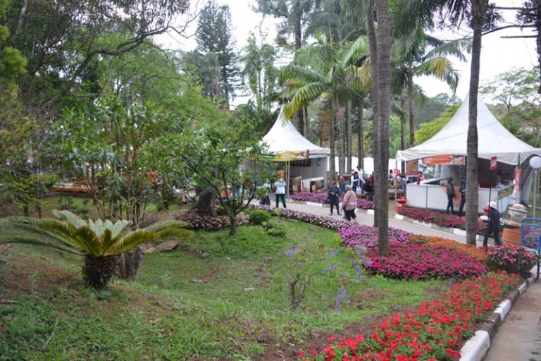 Atibaia já prepara Festa das Flores e Morangos, que começa dia 31 deste mês