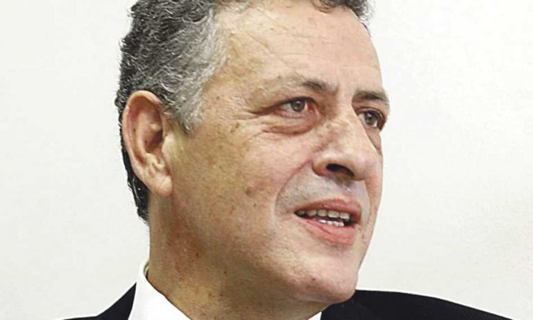 TSE barra registro de candidatura de Maurici