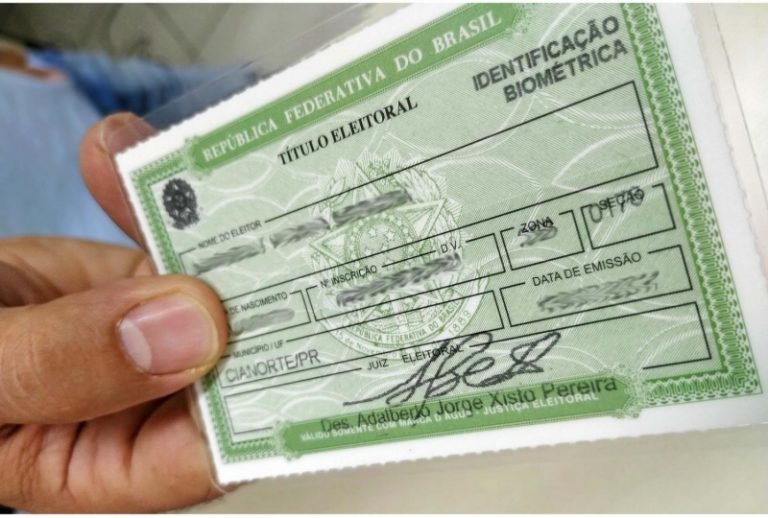 Serviços eleitorais devem ser feitos pela internet até 6 de maio