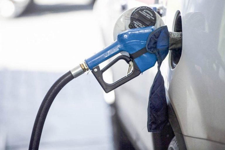 Petrobras reajusta gasolina em 4% e preço na bomba aumenta também para o etanol