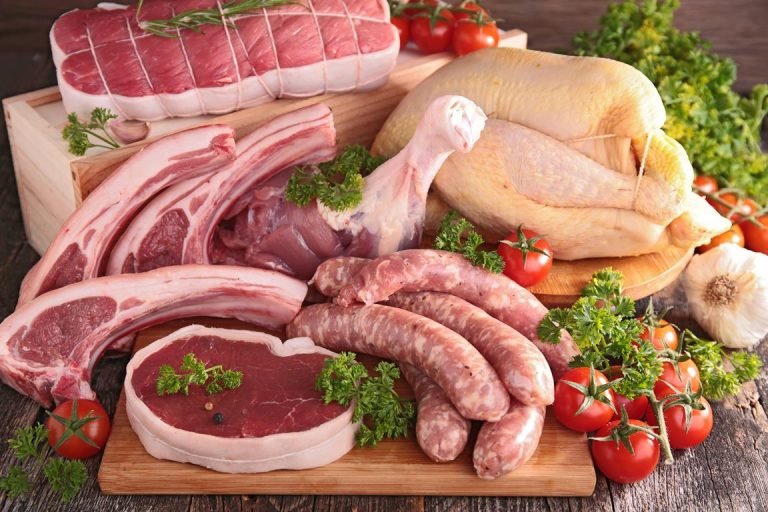 Seca e dólar impactam preços dos alimentos para o consumidor