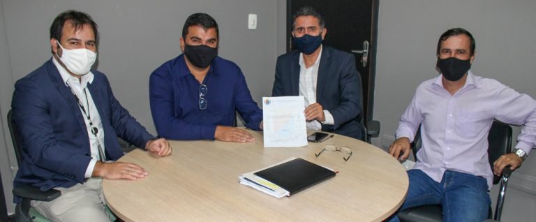 Aladim entrega ao Estado pedido de verba para asfaltar a Estrada dos 40