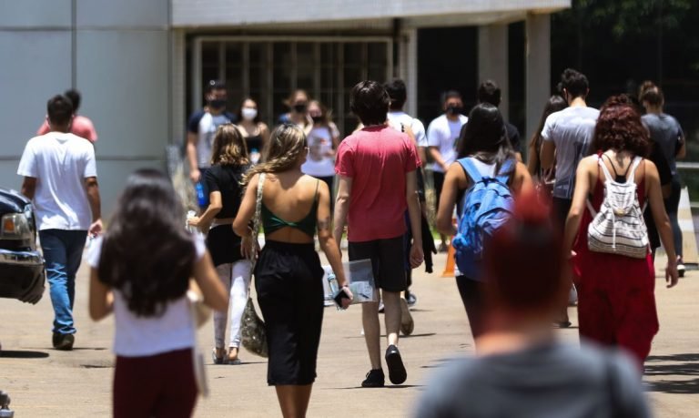 Enem: 28 alunos tiraram nota máxima na redação