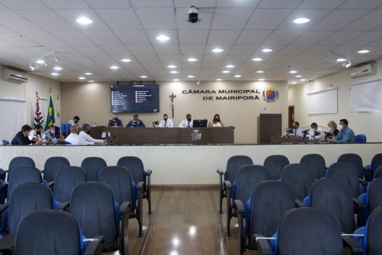 Câmara recebe projeto que regulamenta IPTU progressivo no município