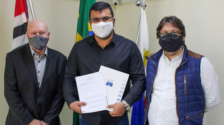 Prefeito consegue unidade do Procon para Mairiporã