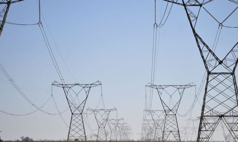 Aprovada redução na tarifa de energia elétrica por 5 anos