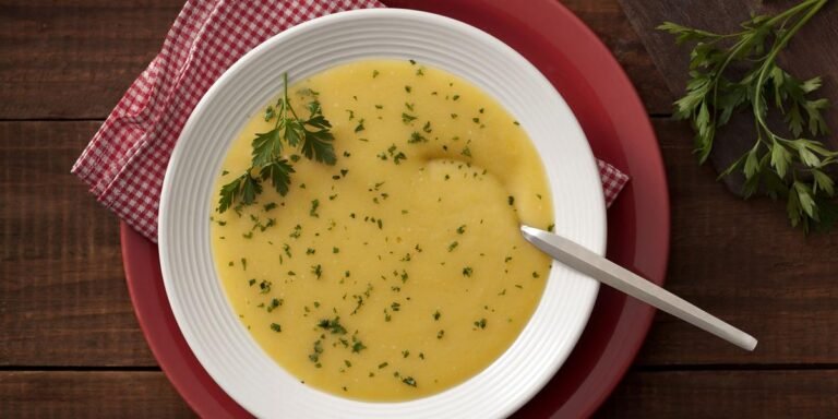 Sopas e cremes: fáceis de preparar, deliciosos e ideais para noites de inverno