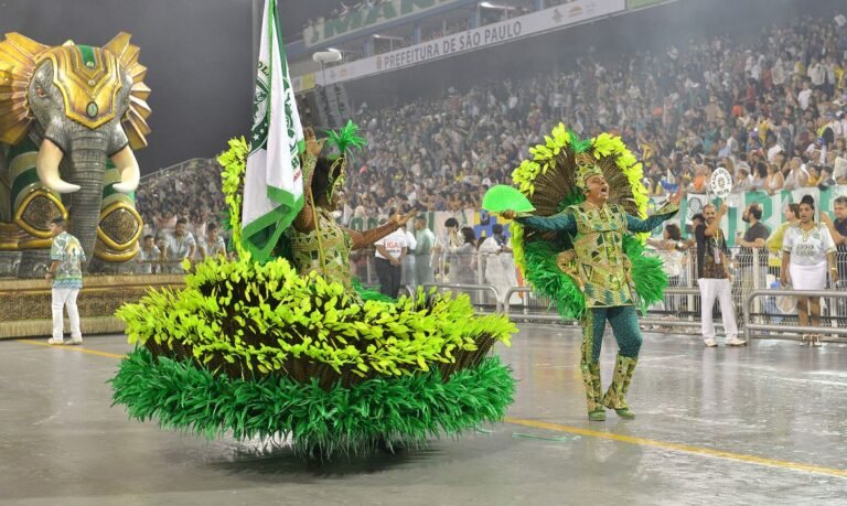 SP monta grupos de trabalho para tratar de réveillon e carnaval
