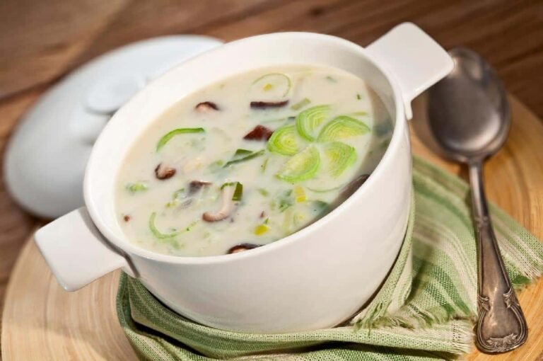 CALDOS E SOPAS