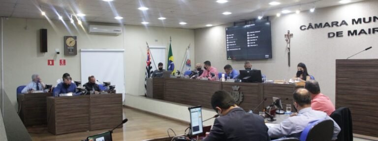 Legislativo produz pouco, mas tem excesso de indicações