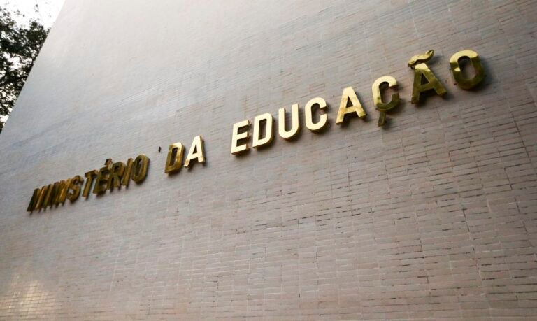MEC cria Programa Educação e Família
