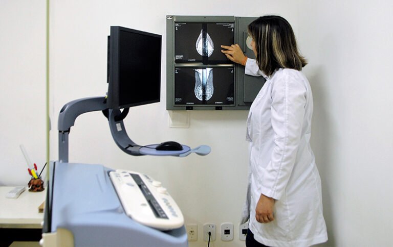 Casa da Mulher realiza exame de mamografia sem agendamento