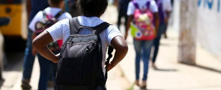 Aulas serão 100% presenciais no município a partir de 8 de novembro