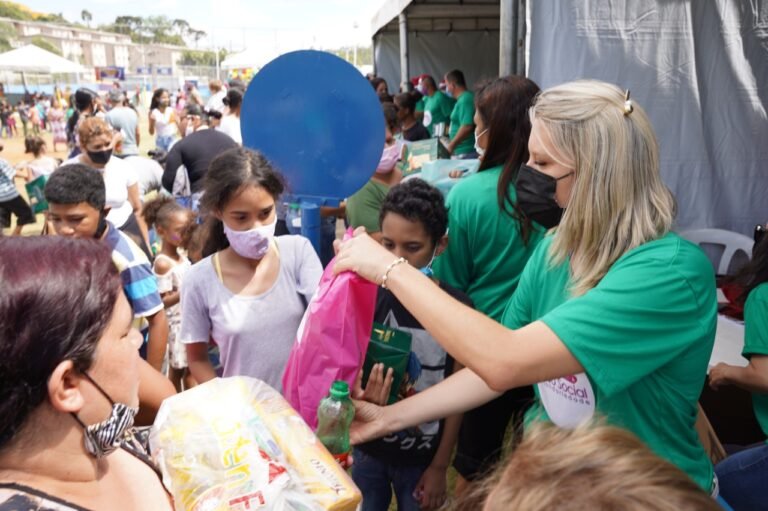Festa natalina do Fundo Social neste sábado será no ginásio Sarkisão