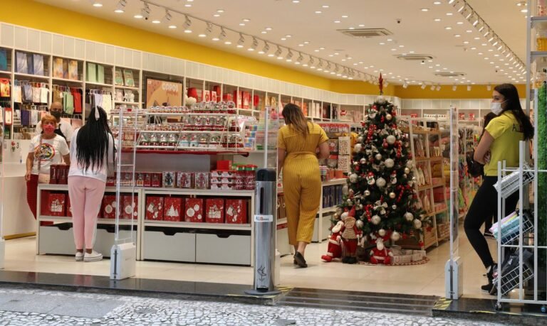 Alimentos e presentes pressionam inflação do Natal