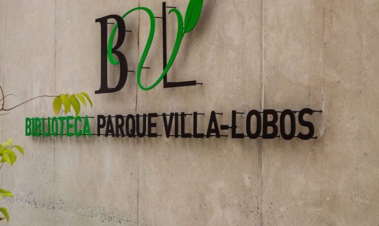 Programação de bibliotecas de SP tem games como tema