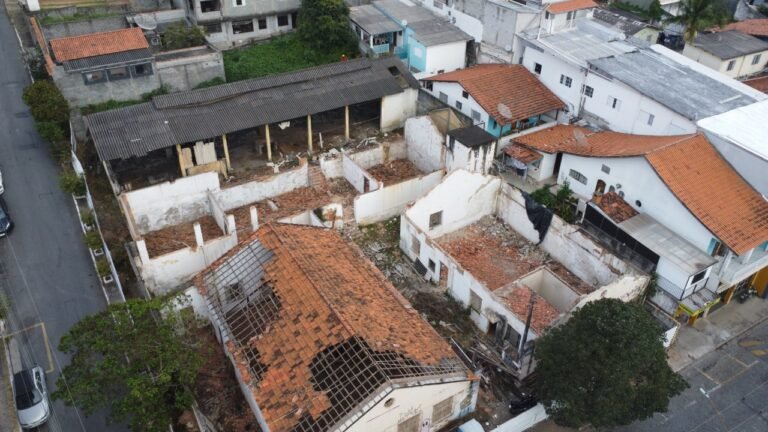 Obras de construção de nova creche na antiga fábrica de alumínio tiveram início