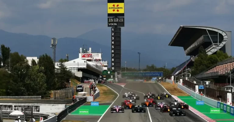 Fórmula 1 dá início á fase européia com o GP da Catalunha