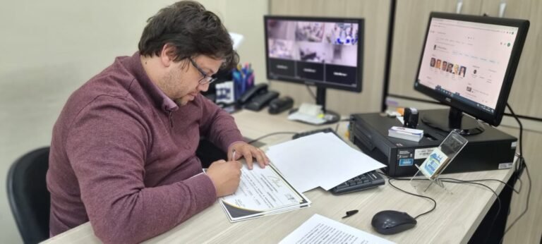 Número de empresas abertas subiu 8,2% nos últimos doze meses na cidade