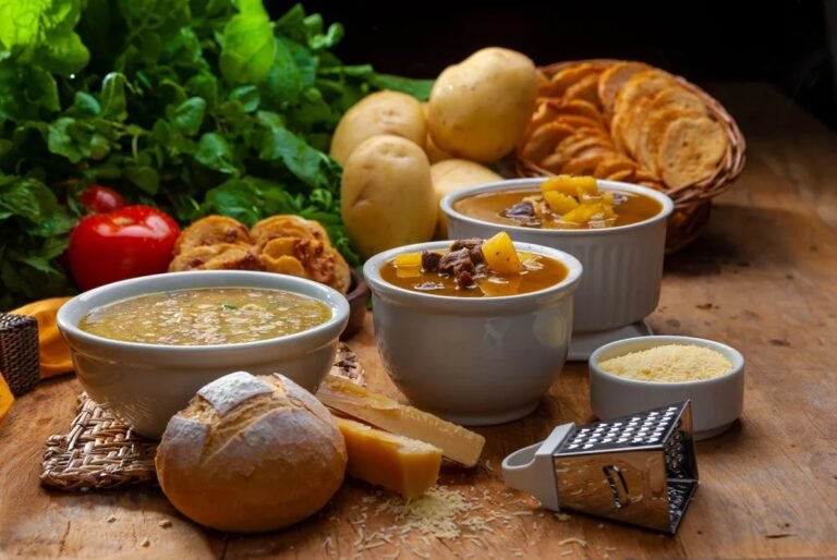 Sopas, caldos e cremes