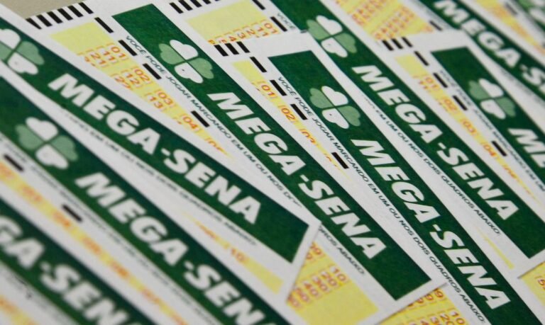 Mega-Sena acumula e pagará R$ 52 milhões no sorteio de amanhã