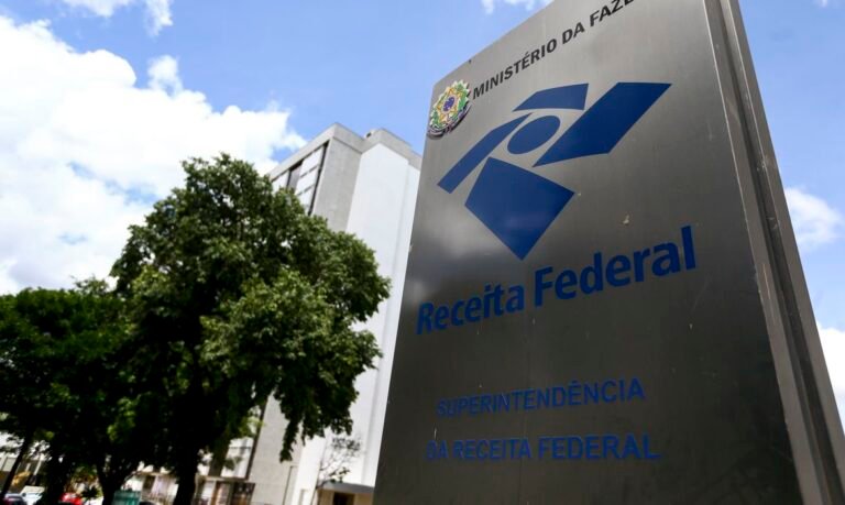 Empresas poderão renegociar dívidas com a Receita Federal com 70% de desconto