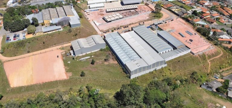 Emprego formal cresce em julho, mas ritmo é 59% menor que em 2021