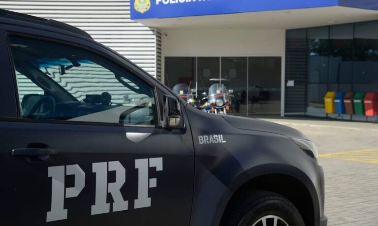 Aplicativo da PRF tem botão de emergência para caso de vidas em risco