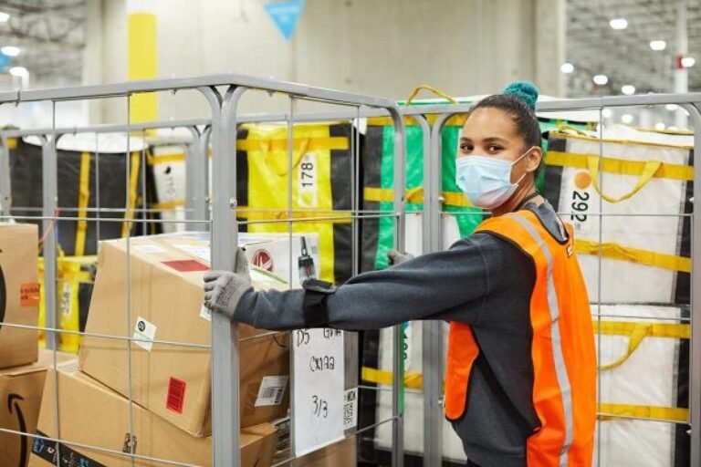 Comércio espera gerar até 100 vagas de emprego temporário neste final de ano