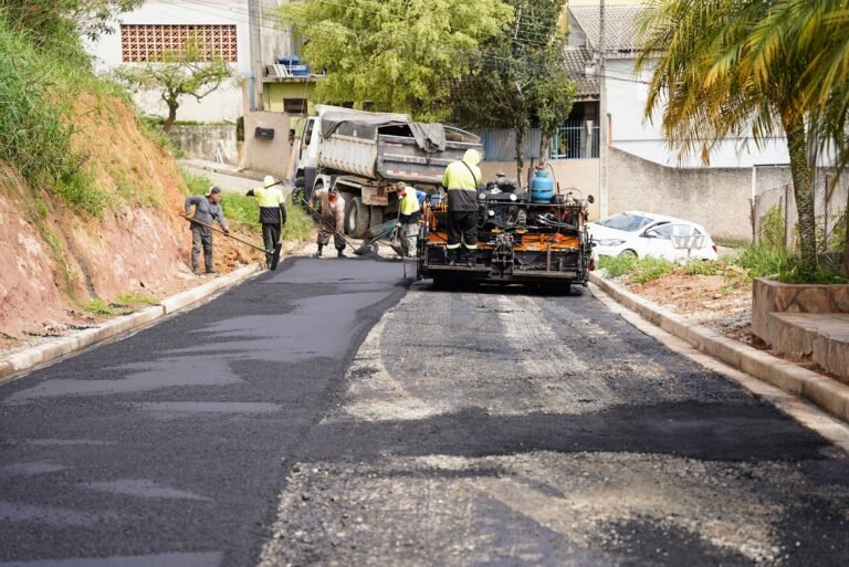 Concluídas mais 2 obras de pavimentação asfáltica