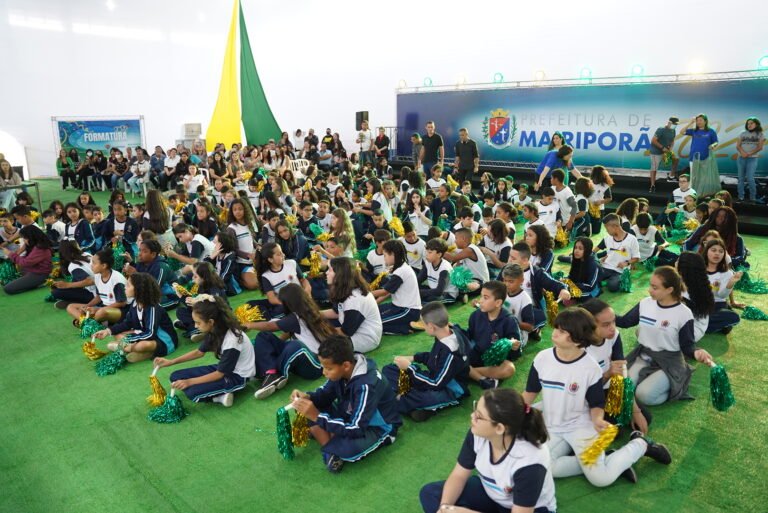 Rede municipal realizou festa de formatura de 2 mil alunos