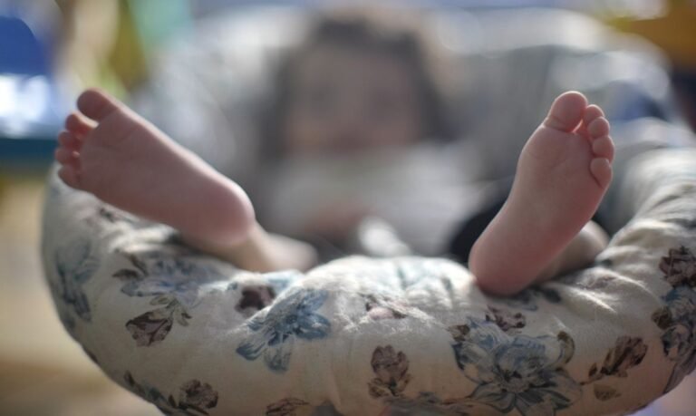 Miguel, Arthur, Maria Alice, Maria Clara e Valentina são os nomes mais registrados na cidade em 2022
