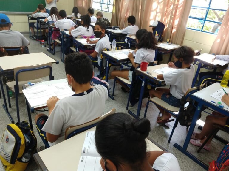 Escolas se preparam para início do ano letivo em Mairiporã
