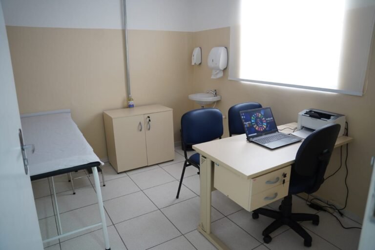 Reinaugurada unidade de saúde no bairro Apolinário