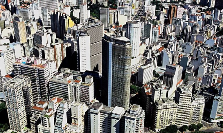 Consultoria elege as 100 melhores cidades do mundo de 2023, com Sâo Paulo e Rio na lista