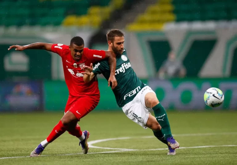 Paulistão tem rodada em pleno Carnaval; Palmeiras é o único invicto