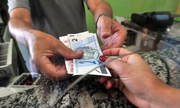 Inscrição para o programa de Auxílio Desemprego termina na segunda-feira