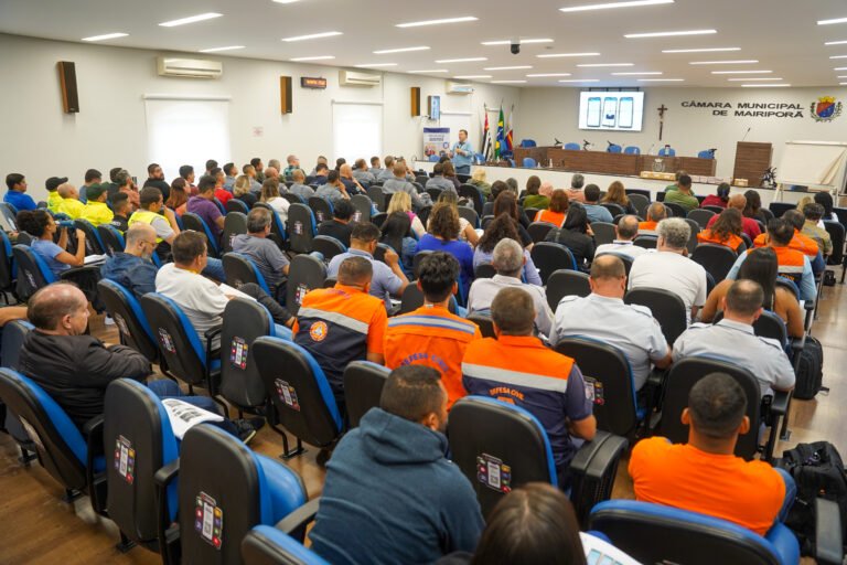 Curso da Cetesp na Câmara, reuniu Corpo de Bombeiros, Trânsito, Defesa Civil e Meio Ambiente
