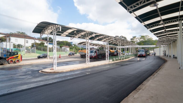 Última etapa de construção do Terminal Rodoviário de Terra Preta