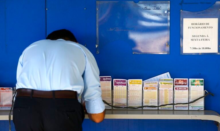 Mega-Sena acumula novamente e prêmio vai a R$ 65 milhões