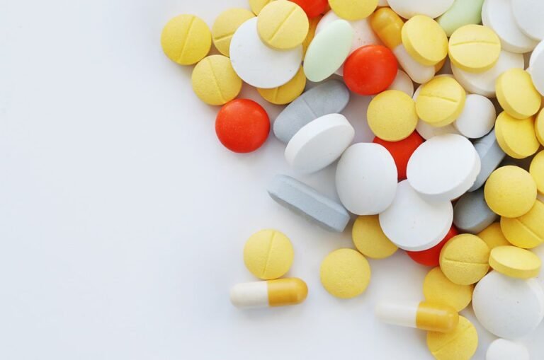 Levantamento mostra que medicamentos continuam em falta nas farmácias