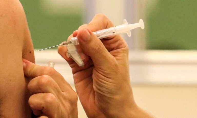 Prorrogada vacinação contra a gripe até 30 de junho; Mairiporã imunizou 37,9%